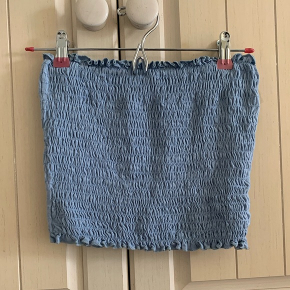 Tilly's Tops - Tillys ribbed light blue tube top!